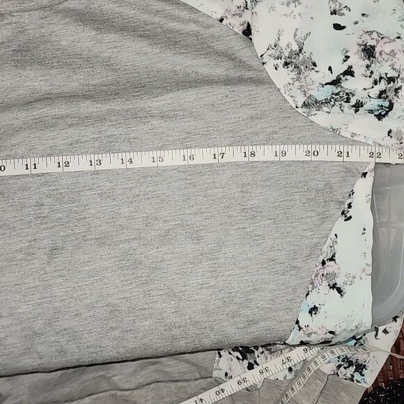 Paper+Tee Blouse  - Picture 6 of 6